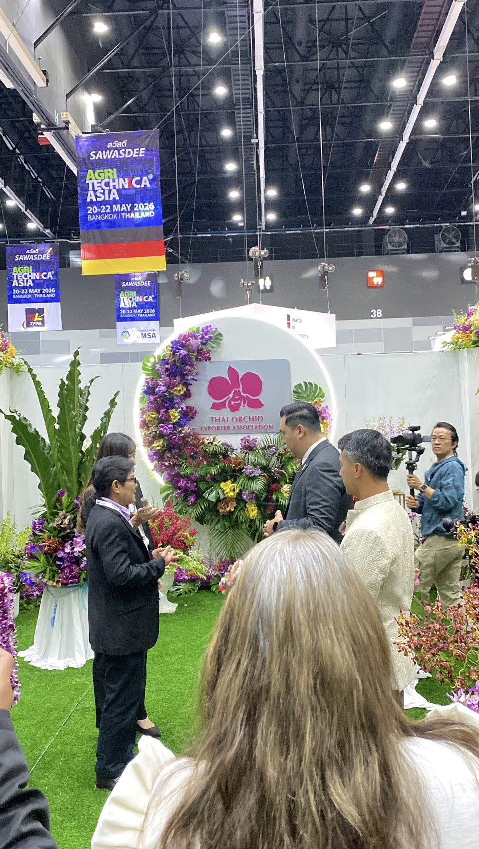 รัฐมนตรีช่วยเกษตรฯ เยี่ยมชมบูธสมาคมผู้ส่งออกดอกกล้วยไม้ไทย ในงาน Hortex Thailand 2026